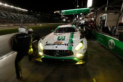 #33 Riley Motorsports Mercedes AMG GT3, GTD: Jeroen Bleekemolen, Ben Keating, Adam Christodoulou, Luca Stolz, pit stop