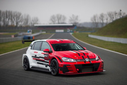 Автомобиль VW Golf GTI TCR команды Sébastien Loeb Racing