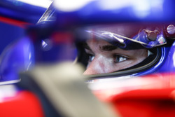 Pierre Gasly, Toro Rosso STR13 Honda