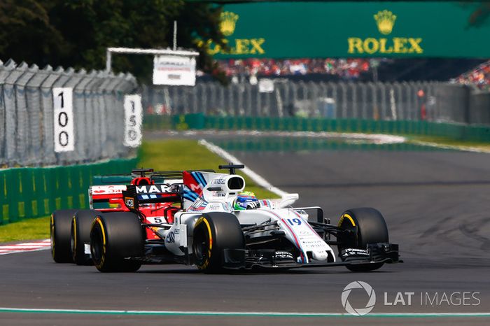 Felipe Massa, Williams FW40, Sebastian Vettel, Ferrari SF70H