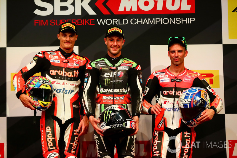 Podio: il vincitore della gara Jonathan Rea, Kawasaki Racing, il secondo classificato Chaz Davies, Ducati Team, il terzo classificato Marco Melandri, Ducati Team