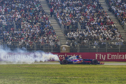 Сход: Брендон Хартли, Scuderia Toro Rosso STR12