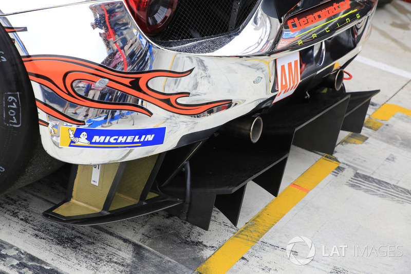 #61 Clearwater Racing Ferrari 488 GTE