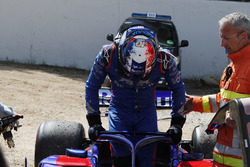 Pierre Gasly, Scuderia Toro Rosso STR13 yarış dışı