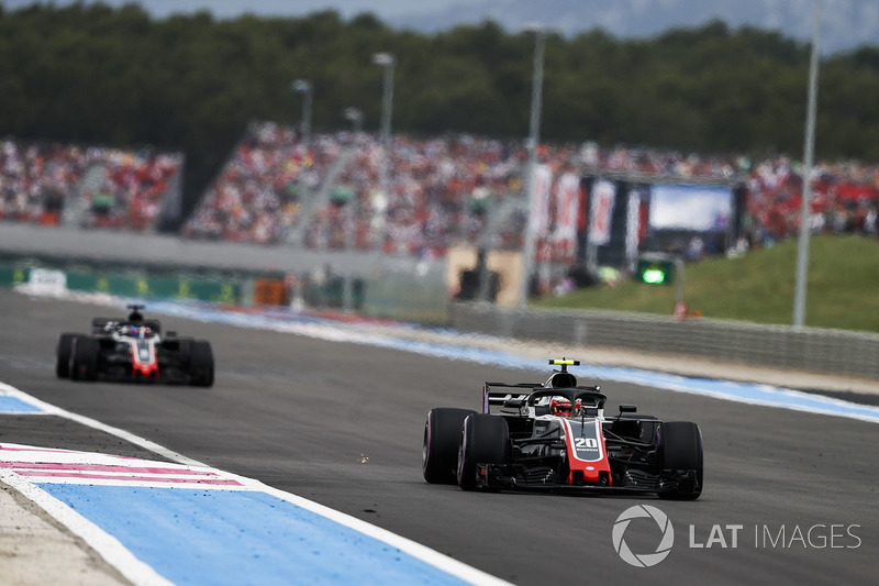 Kevin Magnussen, Haas F1 Team VF-18, Romain Grosjean, Haas F1 Team VF-18