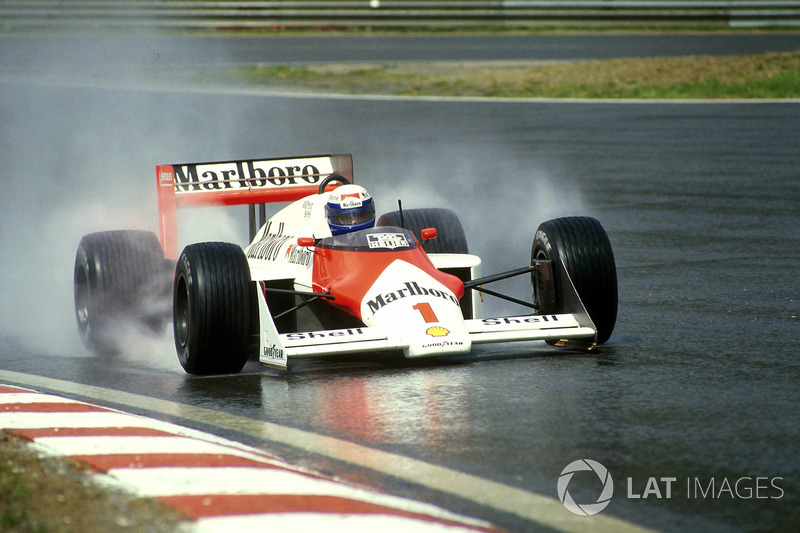 14: Alain Prost: 136 GPs (69,35% dos disputados)