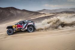 #303 Peugeot Sport Peugeot 3008 DKR: Carlos Sainz, Lucas Cruz