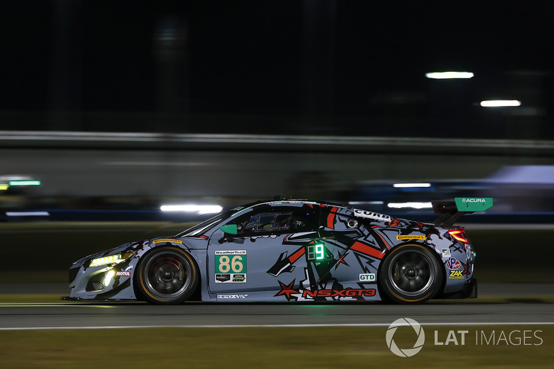 #86 Michael Shank Racing Acura NSX, GTD: Katherine Legge, Alvaro Parente, Trent Hindman, A.J. Allmendinger