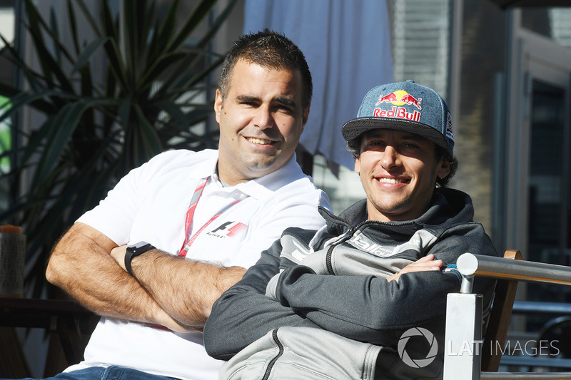 Пилоты F1 Experiences Жолт Баумгартнер и Патрик Фризахер
