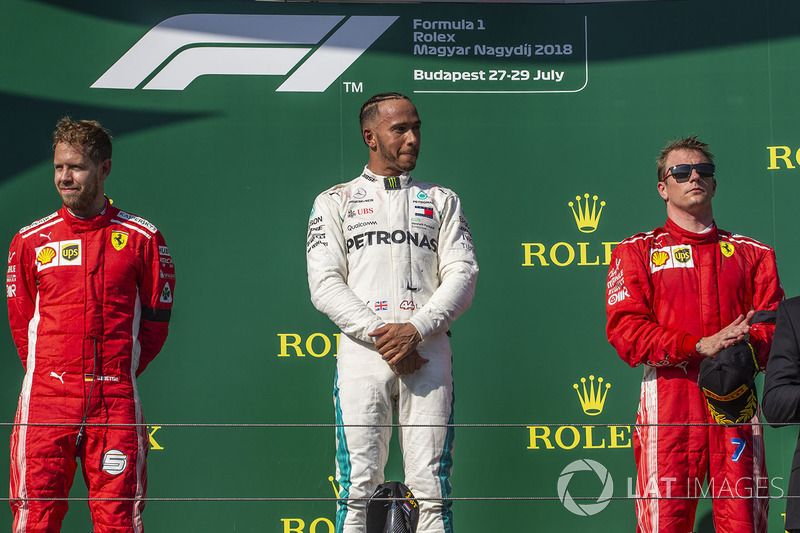 Sebastian Vettel, Ferrari, Lewis Hamilton, Mercedes-AMG F1 et Kimi Raikkonen, Ferrari sur le podium 