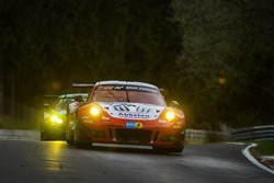 #31 Frikadelli Racing Team Porsche 991 GT3R: Marco Seefried, Laser Felipe Fernández, Matt Campbell