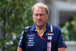 Заместитель руководителя Sahara Force India F1 Роберт Фернли