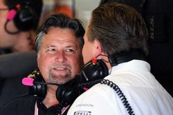 Michael Andretti, Zak Brown, McLaren Executive Director