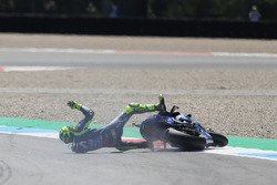 La chute de Valentino Rossi, Yamaha Factory Racing