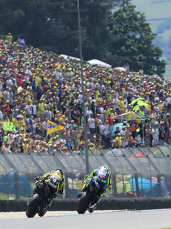 Valentino Rossi, Yamaha Factory Racing, Danilo Petrucci, Pramac Racing