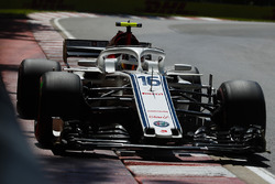 Charles Leclerc, Sauber C37.