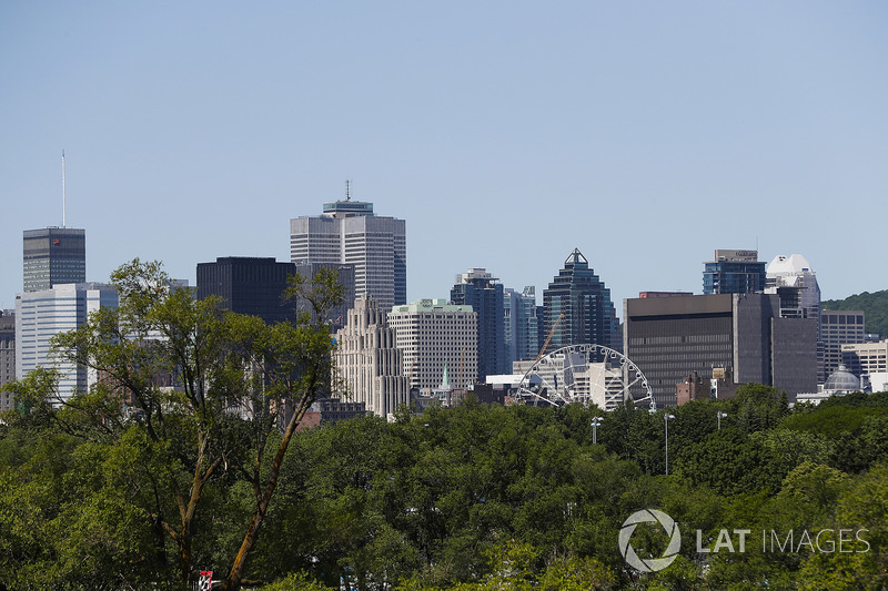 Pencakar langit di sekitar Montreal