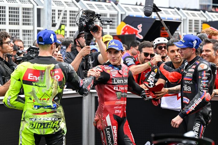 Marc Marquez, Ducati Team, Fabio Di Giannantonio, VR46 Racing Team, Marco Bezzecchi, Aprilia Racing