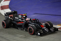 Jenson Button, McLaren MP4-31