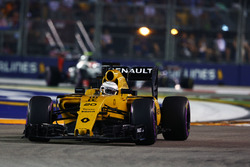 Kevin Magnussen, Renault Sport F1 Team RS16