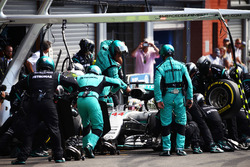 Lewis Hamilton, Mercedes AMG F1 W07 Hybrid makes a pit stop