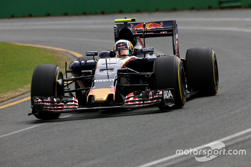 Carlos Sainz Jr., Scuderia Toro Rosso STR11