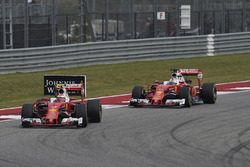 Kimi Raikkonen, Ferrari SF16-H, Sebastian Vettel, Ferrari SF16-H