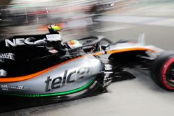 Sergio Pérez, Sahara Force India F1 VJM09 con la cubierta de la cabina de Halo