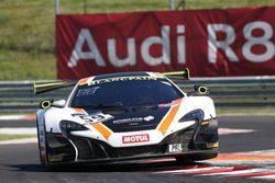 #59 Garage 59 McLaren 650S GT3: Martin Plowman, Côme Ledogar