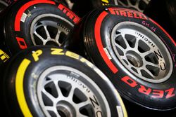 Pirelli tyres