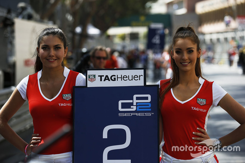 Chicas de la parrilla de Sergey Sirotkin, ART Grand Prix