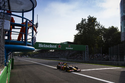 Antonio Giovinazzi, PREMA Racing prende la bandiera a scacchi
