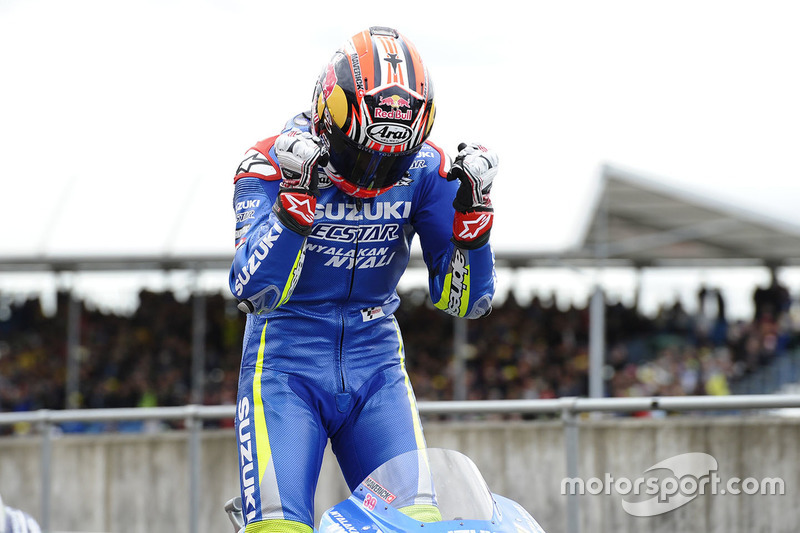 Race winner Maverick Viñales, Team Suzuki MotoGP