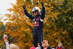 Race winner Sébastien Loeb, Team Peugeot Hansen