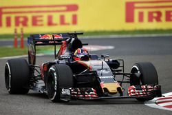 Daniil Kvyat, Scuderia Toro Rosso STR11