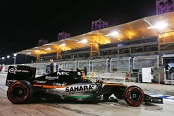 Sergio Perez, Sahara Force India F1 VJM09 verlaat de pits