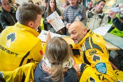 Nicky Catsburg, LADA Sport Rosneft, Lada Vesta en Gabriele Tarquini, LADA Sport Rosneft, Lada Vesta