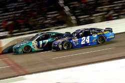 Ricky Stenhouse Jr., Roush Fenway Racing Ford en Chase Elliott, Hendrick Motorsports Chevrolet