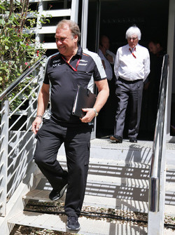 Robert Fernley, Sahara Force India F1 Team Subdirector del equipo y Bernie Ecclestone