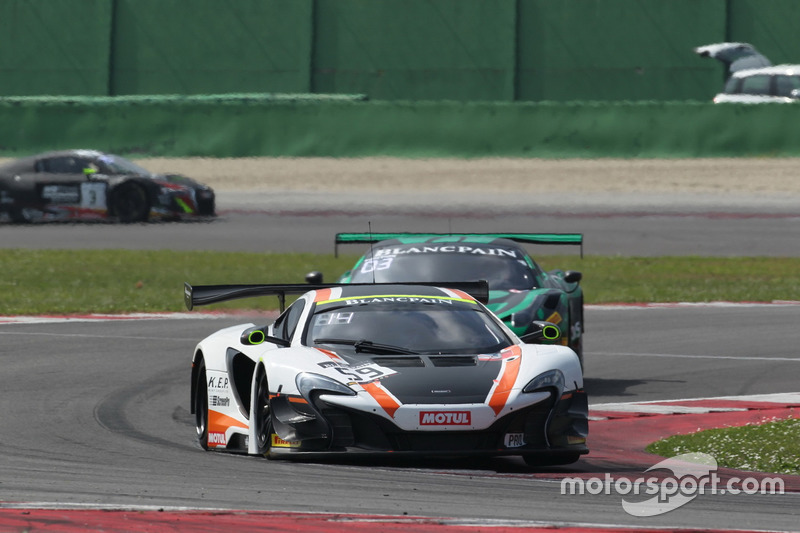 Martin Plowman  Craig Dolby, McLaren 650 S GT3, Garage 59