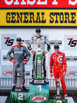 Podium: race winner Josef Newgarden, Ed Carpenter Racing Chevrolet, second place Will Power, Team Penske Chevrolet, third place Scott Dixon, Chip Ganassi Racing Chevrolet