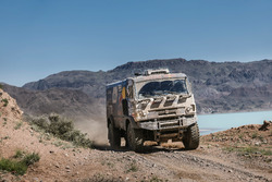#300 Kamaz: Dmitry Sotnikov, Ruslan Akhmadeev, Ivan Romanov