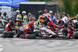 Sébastien Bourdais, KV Racing Technology Chevrolet, dans les stands