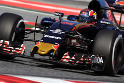 Даниил Квят, Scuderia Toro Rosso STR11