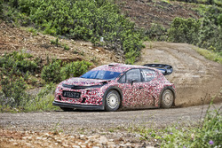 Kris Meeke, Citroën World Rally Team prueba el Citroën C3 WRC 2017