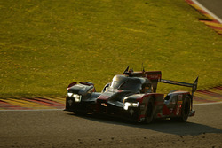 #8 Audi Sport Team Joest Audi R18 e-tron quattro: Lucas di Grassi, Loic Duval, Oliver Jarvis