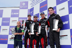 Podio Gara 3: al secondo posto Simone Iaquinta e Kevin Giovesi, Ghinzani Arco Motorsport - Milano, il vincitore Mattia Drudi, Dinamic Motorsport - Modena, al terzo posto Enrico Fulgenzi, TAM-Racing