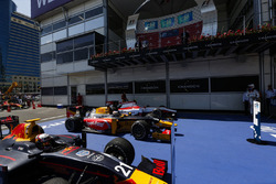 Le vainqueur Antonio Giovinazzi, PREMA Racing, le deuxième Pierre Gasly, PREMA Racing & le troisième Sergey Sirotkin, ART Grand Prix