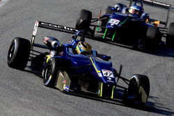 Keyvan Andres Soori, Carlin Motorsport