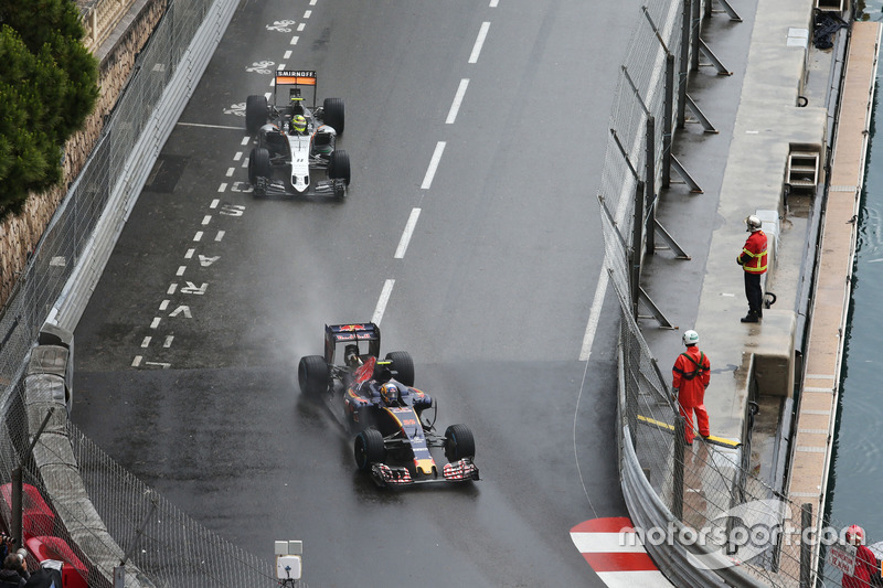 Carlos Sainz Jr., Scuderia Toro Rosso STR11